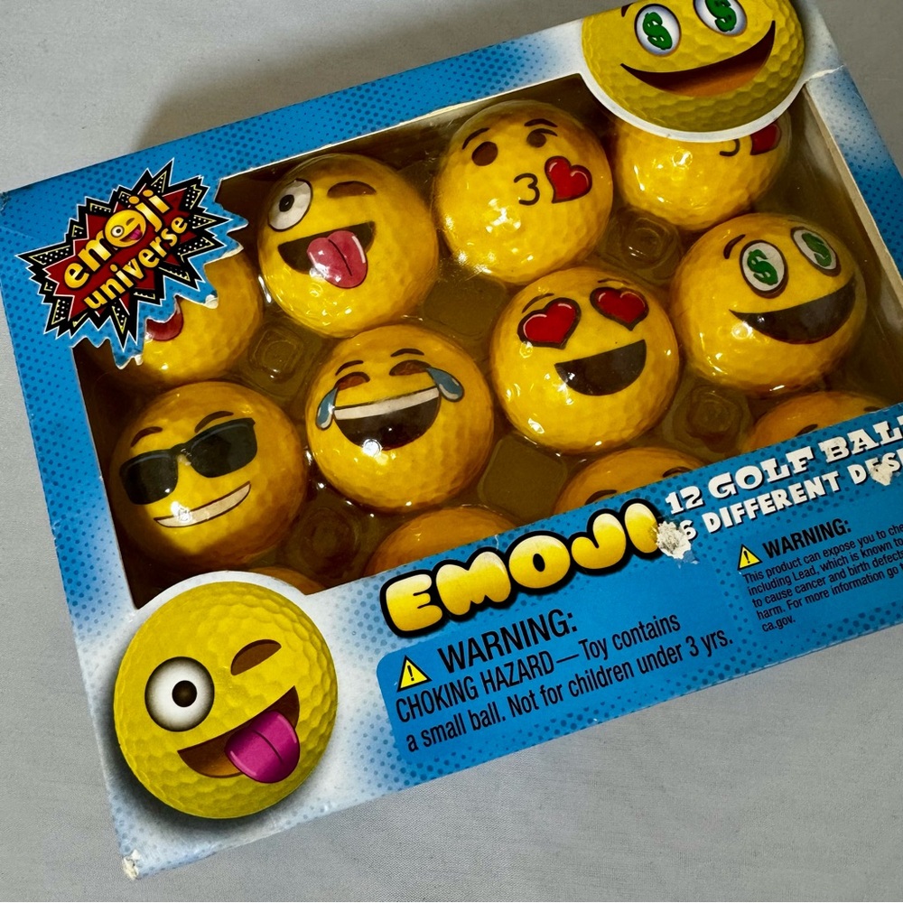 12 Novelty Emoji Golf Balls-Regular-sized balls w/6 different designs)